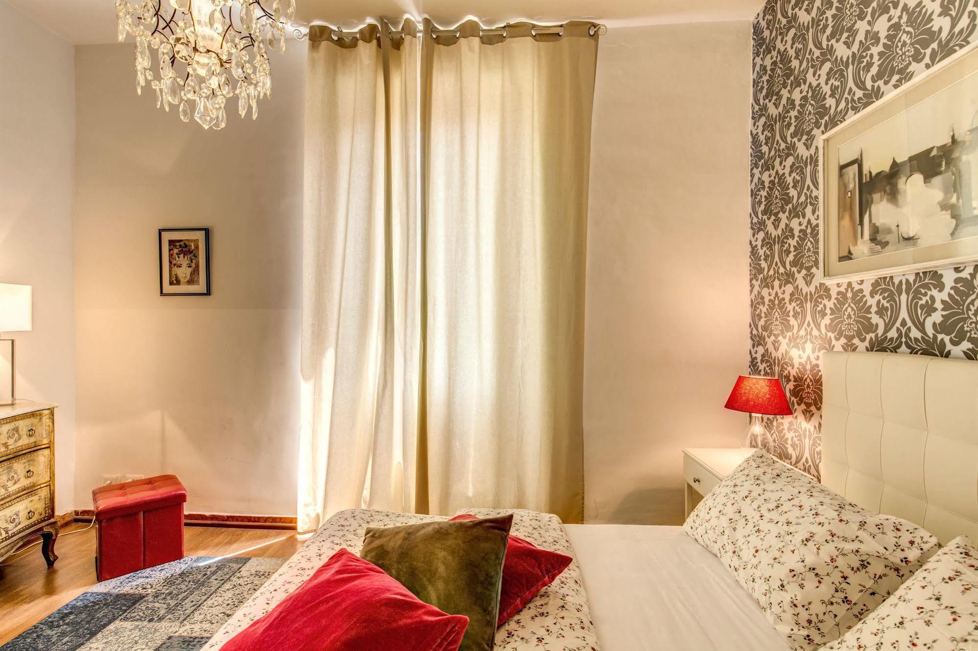 Aweshomeitaly - Spagna Glamour Life Penthouse Rom Exteriör bild